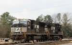 NS 2637 & 8392 sit in Glenwood Yard